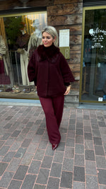 Afbeelding in Gallery-weergave laden, Poncho/ jas/wol/bordeaux/COLETTE
