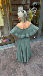 Afbeelding in Gallery-weergave laden, Off shoulder jurk/ groen/TESS
