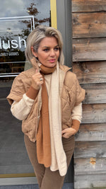 Afbeelding in Gallery-weergave laden, Bodywarmer/ mokka/ ISABELLE
