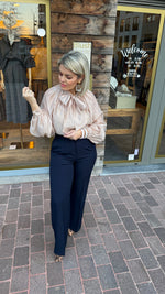 Afbeelding in Gallery-weergave laden, Blouse strik/FAITH
