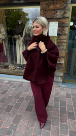 Afbeelding in Gallery-weergave laden, Poncho/ jas/wol/bordeaux/COLETTE
