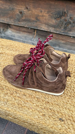 Afbeelding in Gallery-weergave laden, Sneaker/suede/ Chocolate lab/LILY
