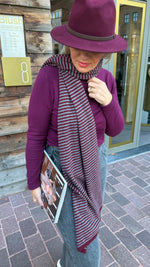 Afbeelding in Gallery-weergave laden, Sjaal streep/ MARIE
