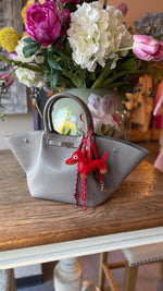 Afbeelding in Gallery-weergave laden, Bag charm/ TECKEL ODETTE
