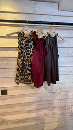 Afbeelding in Gallery-weergave laden, Top/bordeaux/LAURI
