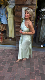 Afbeelding in Gallery-weergave laden, Satinlook jurk/ asymmetrisch/strik/ ALIZE
