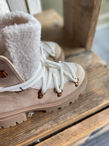 Boot SNOWY