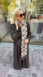 Afbeelding in Gallery-weergave laden, Sjaal/ MERLE
