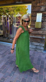 Afbeelding in Gallery-weergave laden, Linnen jurk/ groen/JULIETTE
