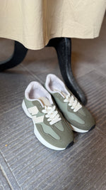 Afbeelding in Gallery-weergave laden, Sneaker / groen
