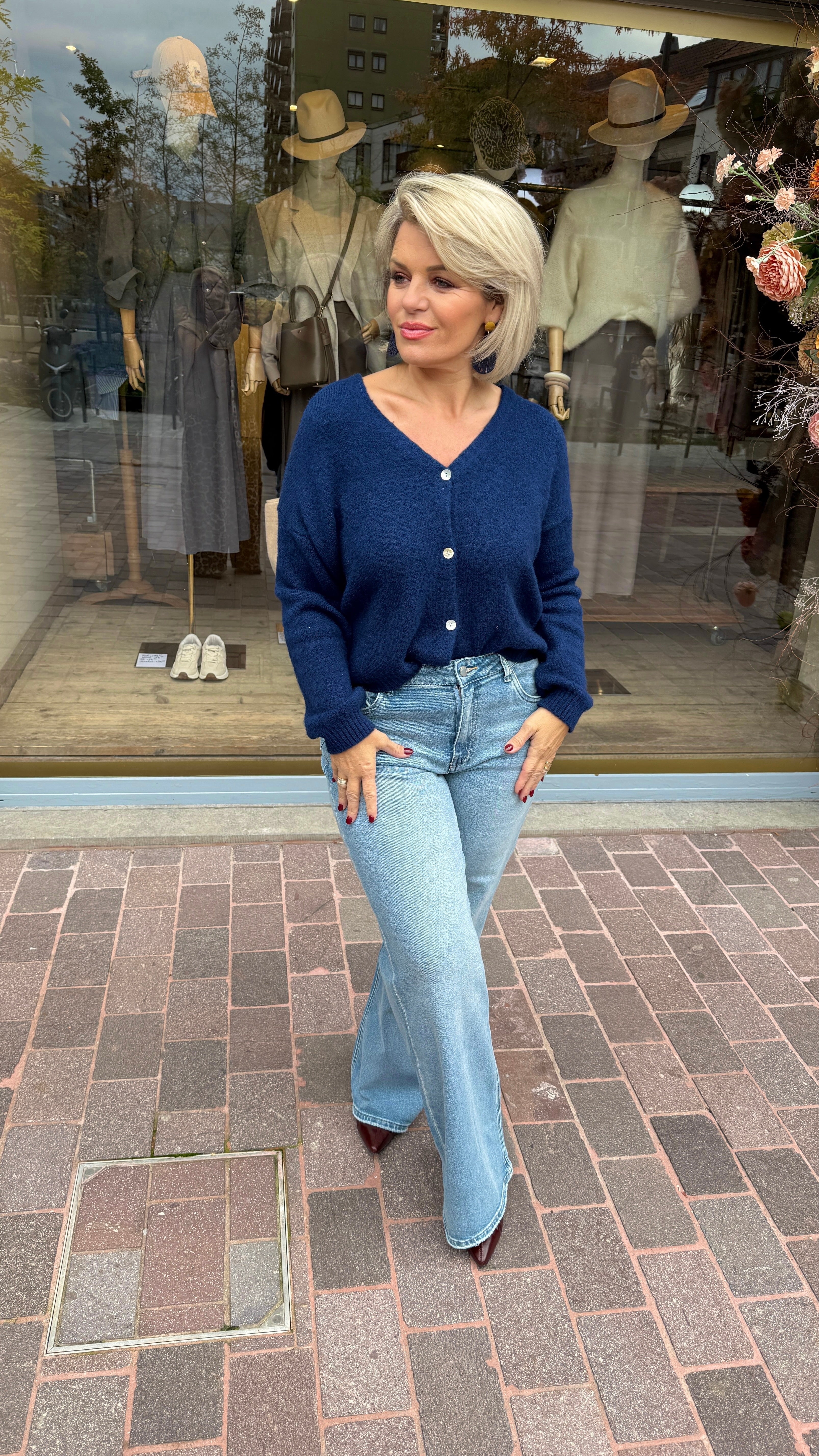 Cardigan EVE