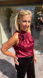 Afbeelding in Gallery-weergave laden, Top/bordeaux/LAURI
