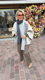 Afbeelding in Gallery-weergave laden, Vest/ reversible/OMKEERBAAR/MARIE
