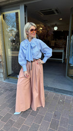 Afbeelding in Gallery-weergave laden, Broek/ brede pijp/ CLAIRE
