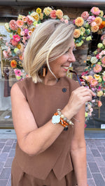 Afbeelding in Gallery-weergave laden, Gilet/camel/ NOOR
