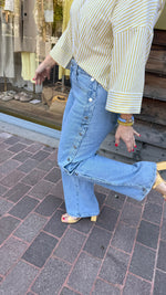Afbeelding in Gallery-weergave laden, Jeans/ button/ ODETTE

