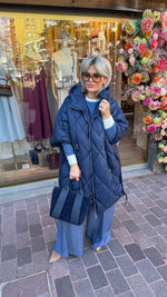 Afbeelding in Gallery-weergave laden, Bodywarmer doorstikt/ JAMIE
