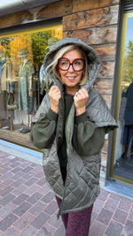 Afbeelding in Gallery-weergave laden, Bodywarmer/ kaki/ doorstikt/ LOU
