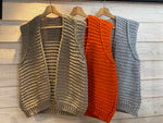 Afbeelding in Gallery-weergave laden, Mouwloze, knitt vest/ JOSIANE
