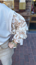 Afbeelding in Gallery-weergave laden, Trui broderie/ ROMÉE
