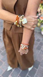 Afbeelding in Gallery-weergave laden, Gilet/camel/ NOOR
