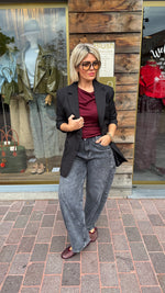 Afbeelding in Gallery-weergave laden, Zwarte blazer/ SANDRINE
