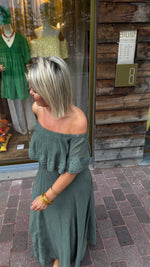Afbeelding in Gallery-weergave laden, Off shoulder jurk/ groen/TESS
