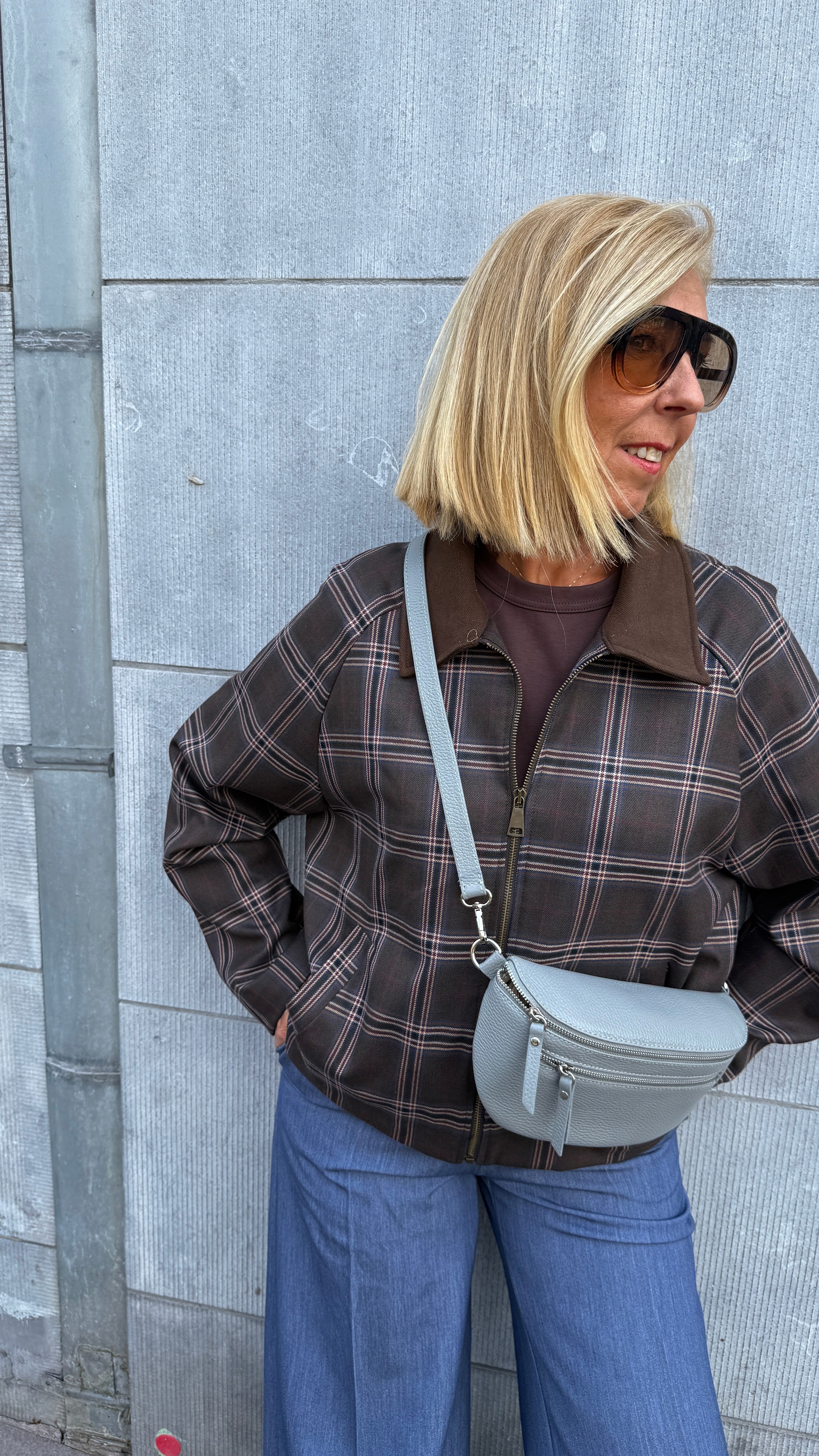 Crossbody/ LAURA