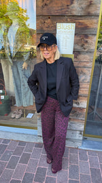 Afbeelding in Gallery-weergave laden, Joggingbroek/ Leopard/ burgundy
