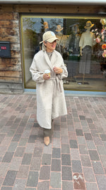 Afbeelding in Gallery-weergave laden, Teddy mantel/ JULIETTA
