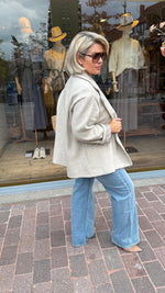 Afbeelding in Gallery-weergave laden, Blazer taupe/ JUSTINE
