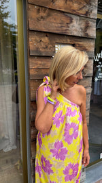 Afbeelding in Gallery-weergave laden, Satinlook jurk/ asymmetrisch/JULIENNE

