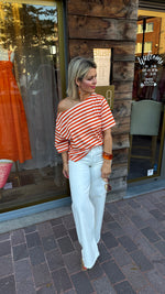 Afbeelding in Gallery-weergave laden, T-shirt streep/ oranje-wit/ ALEXA
