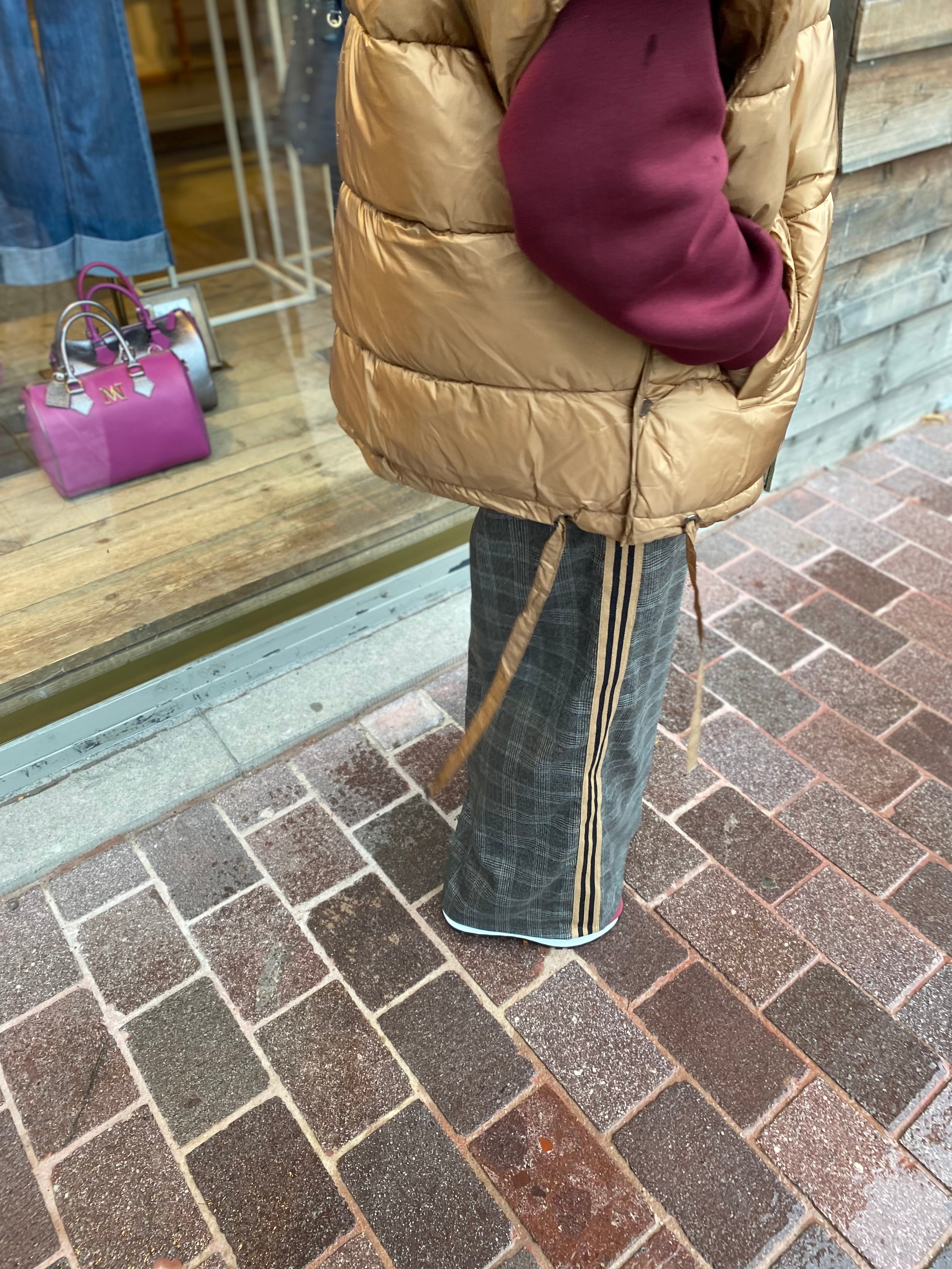 Broek met ruit en zijstreep camel/ ZARAH