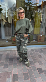 Afbeelding in Gallery-weergave laden, Blouse/ vlindermouw
