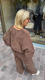 Afbeelding in Gallery-weergave laden, Truitje/KIM/bruin
