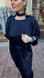 Afbeelding in Gallery-weergave laden, Satinlook jurk/ donkerblauw/NORA
