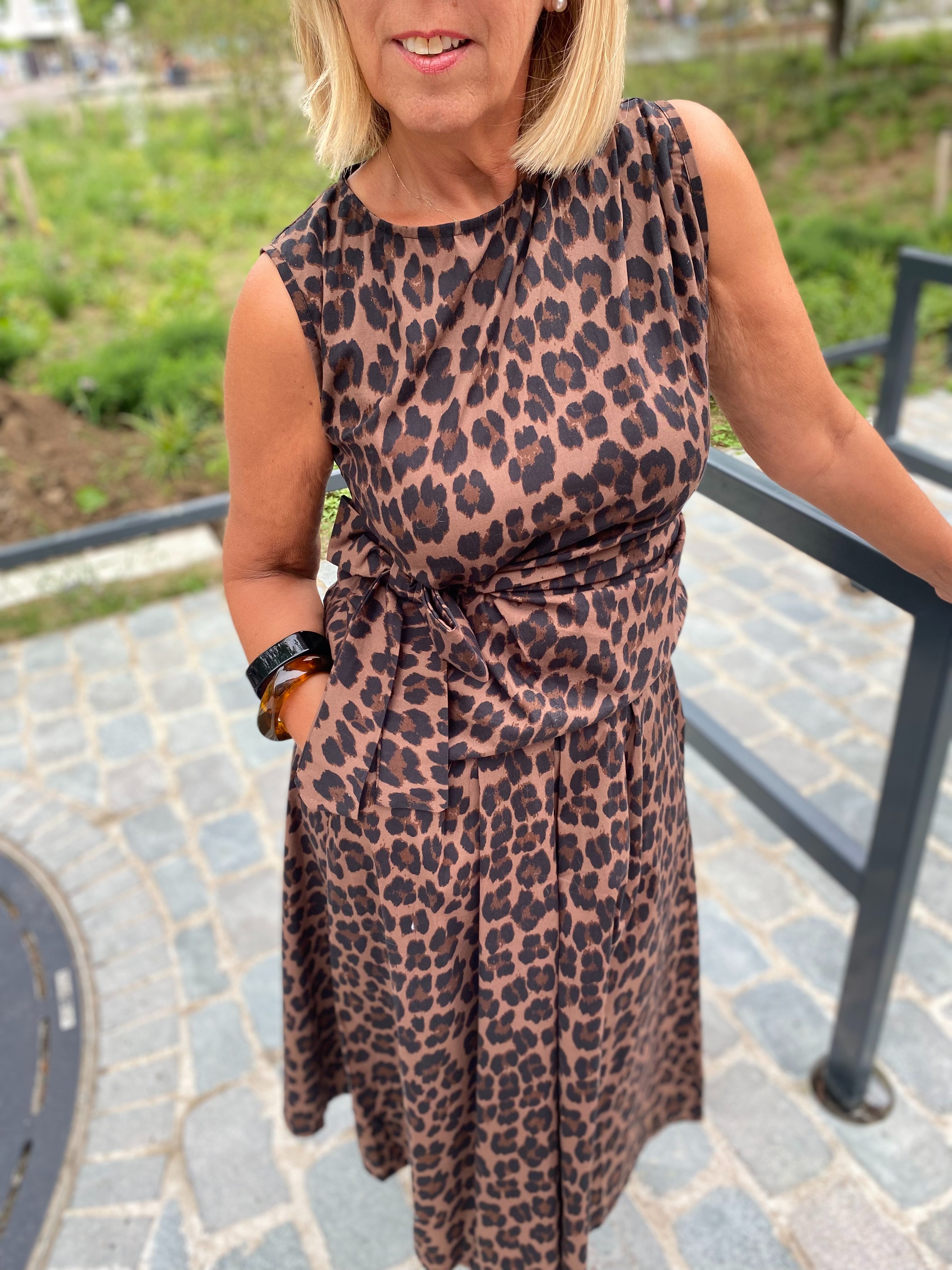 Leopard top met strik/ JONESY