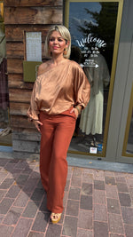 Afbeelding in Gallery-weergave laden, Satinlook blouse/ GIA
