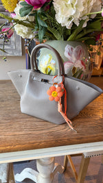 Afbeelding in Gallery-weergave laden, Bag charm/ CHARIZ
