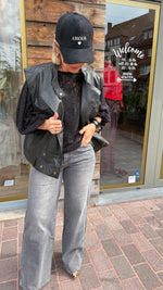 Afbeelding in Gallery-weergave laden, Gilet/ lederlook/ BO
