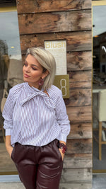 Afbeelding in Gallery-weergave laden, Hemd/ streep/ strik/JAMIE/ BLACK ROSE
