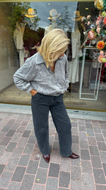 Afbeelding in Gallery-weergave laden, Bomber jacket/ MILA
