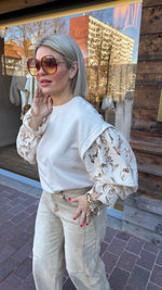 Afbeelding in Gallery-weergave laden, Trui broderie/ ROMÉE
