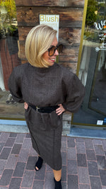 Afbeelding in Gallery-weergave laden, Set: rok+ blouse+ riemen/ ADÈLE
