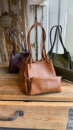 Afbeelding in Gallery-weergave laden, Tas leder met pochette/ CHLOÉ
