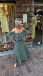 Afbeelding in Gallery-weergave laden, Off shoulder jurk/ groen/TESS
