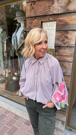 Afbeelding in Gallery-weergave laden, Hemd/ ballonmouw/ geborduurde bloem/LEA
