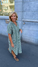 Afbeelding in Gallery-weergave laden, Jurk/ Paisley/ groen/ COLETTE
