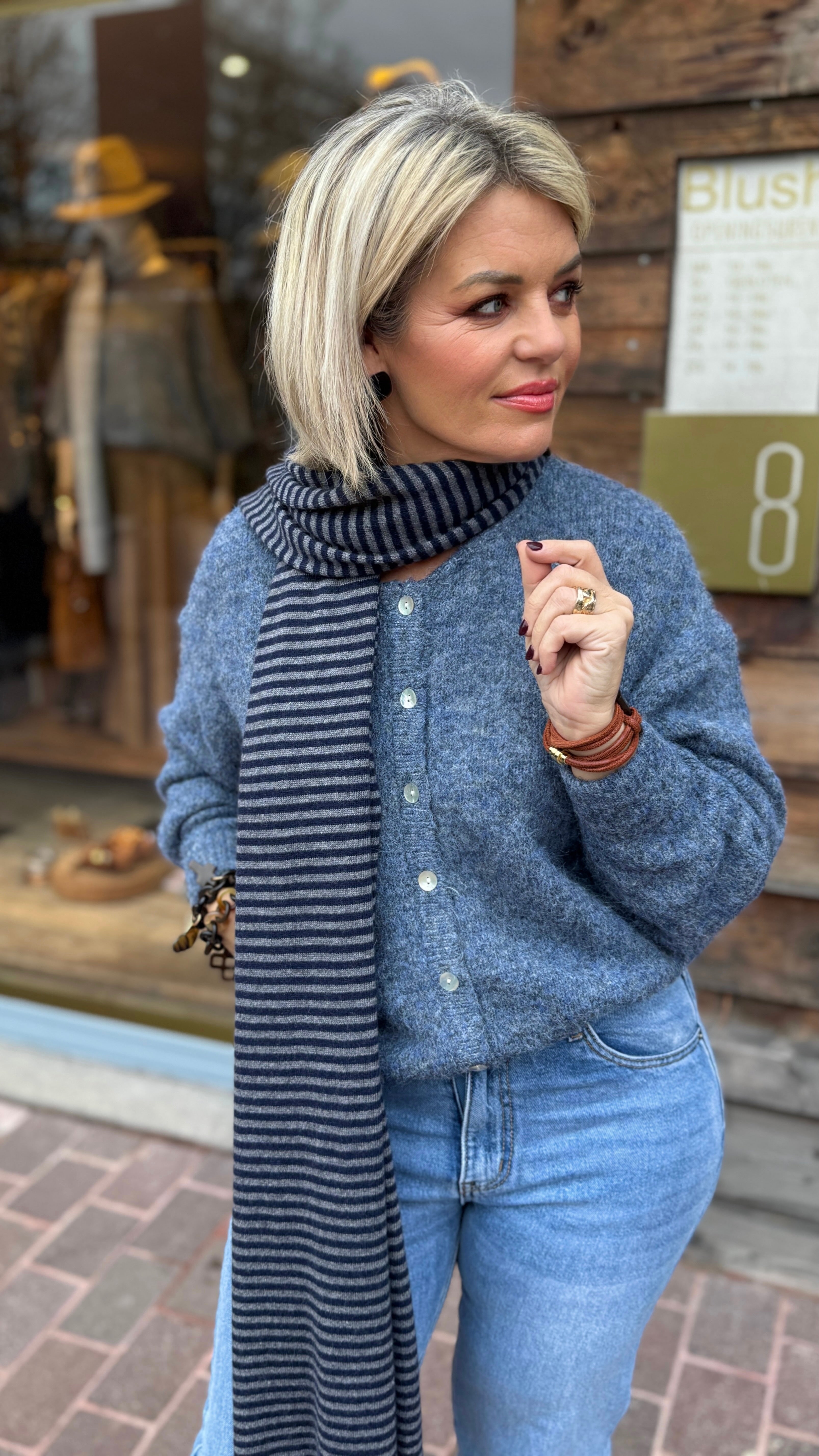 Cardigan/ jeansblauw/LIZETTE